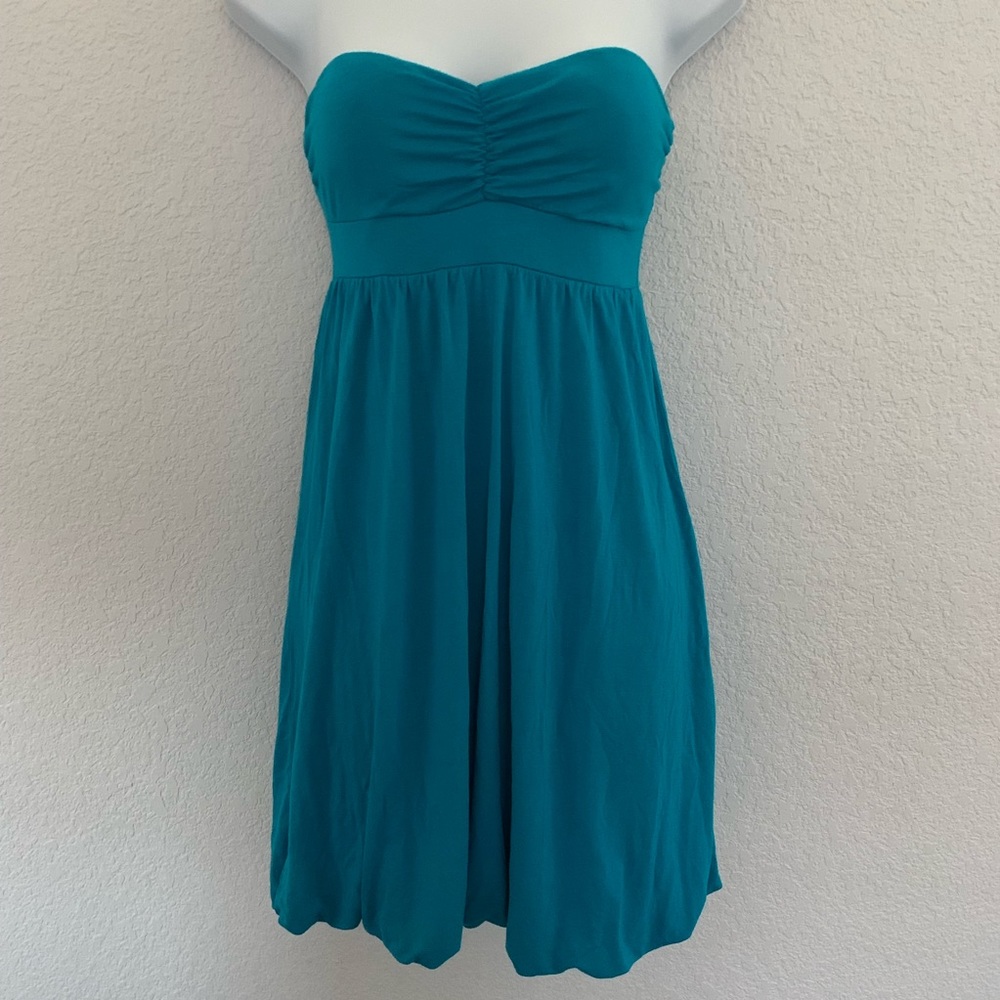 Strapless soft bubble dress